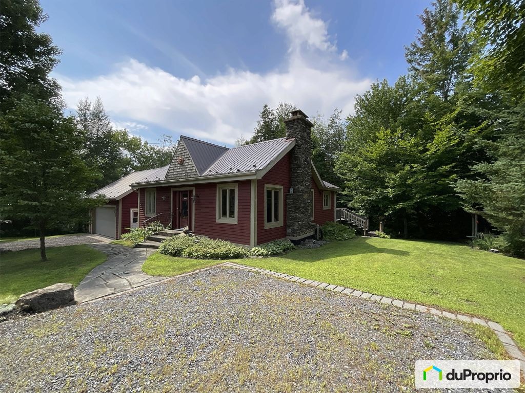 $789,000 - Bungalow for sale in Lac-Brome (Knowlton) — photo 1