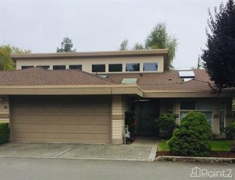 917 Lakes Blvd in Houses for Sale in Parksville / Qualicum Beach