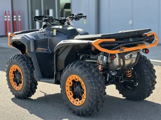 2025 CAN-AM OUTLANDER XT-P 1000R-BLACK! in ATVs in Sudbury - Image 7