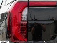 ... Safety Equipment Hitch Guidance Teen Driver a configurable feature that lets you activate custom... (image 9)