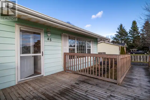 45 Dewar Drive Stratford, Prince Edward Island in Houses for Sale in Charlottetown - Image 6