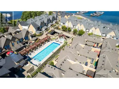 Highly sought after Mission Shores offers a great opportunity for Investors or Owners wanting to enj...