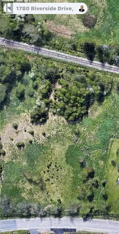 1780 Riverside Drive Bathurst, New Brunswick in Land for Sale in Bathurst - Image 4