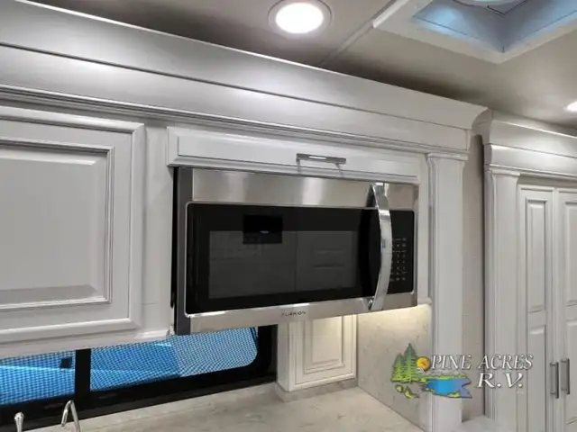 2024 Entegra Coach Anthem 44B 450 h.p. Diesel in RVs & Motorhomes in Moncton - Image 42