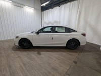 *PENDING* Price includes: Block heater, Air Conditioning, and Tire Tax. Price/Payments do not includ... (image 3)
