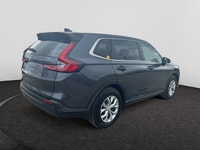 Check out this vehicle's pictures, features, options and specs, and let us know if you have any ques... (image 4)