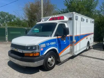 2015 Chevy Express G3500 Ambulance