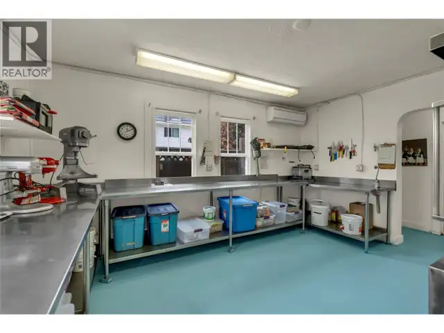 368 Vancouver Avenue Penticton, British Columbia in Commercial & Office Space for Sale in Penticton - Image 32