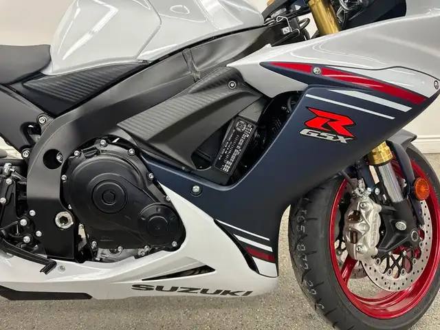 2025 Suzuki GSX-R750M5 Sport - V6541 - -No Payments for 1 Year** in Sport Bikes in Markham / York Region - Image 14