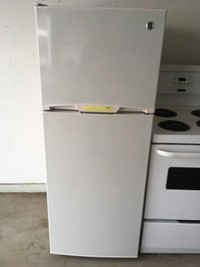 Fridges $400/up tax in 1 year warranty delivery/removal included
