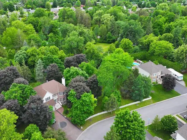 12 Rue Pierre-De Ronsard Gatineau (Aylmer), Quebec62863753273089124