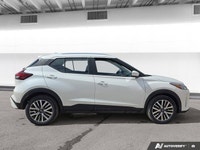 Experience smart efficiency and modern style with the 2024 Nissan Kicks SV. This used compact SUV, f... (image 6)