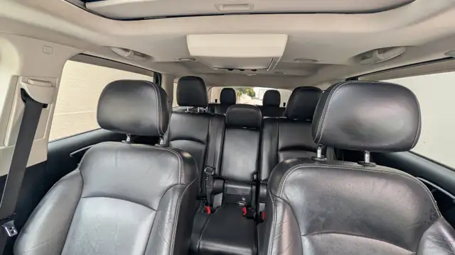Dodge Journey R/T AWD fully loaded (2014) SUV 7 passenger