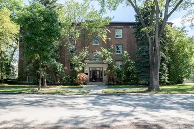 860 Preston Ave- Baldwin Apts- 2 Bedroom