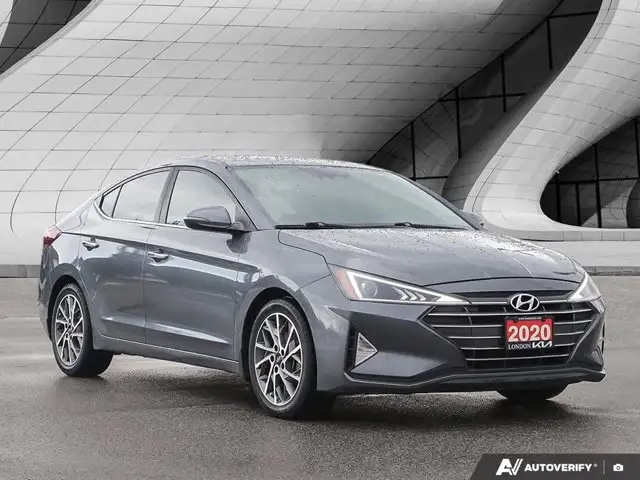 2020 Hyundai Elantra Luxury in Cars & Trucks in London - Image 8