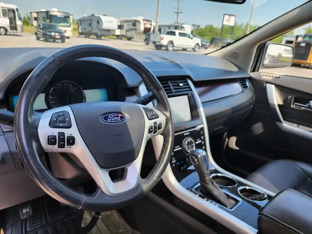 2011 Ford Edge  Limited AWD in Cars & Trucks in Peterborough - Image 9