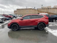 Check out this 2017 Honda CR-V EX before it's too late! * This Honda CR-V is a Bargain with These Op... (image 2)