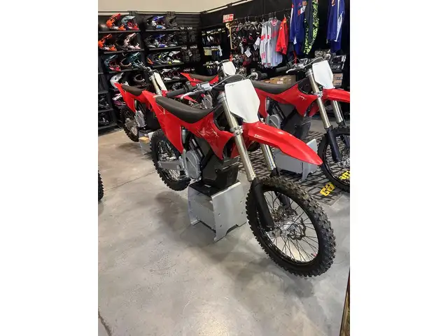 2022 Stark Future STARK VARG 80HP Foot Brake in Dirt Bikes & Motocross in Lloydminster - Image 3