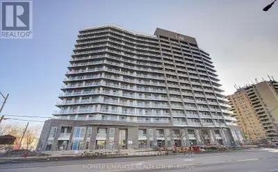 PRICED TO SELL! Welcome to your new home in one of Stoney Creek's most sought-after communities! Thi...