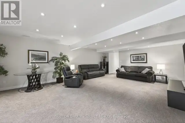 404417 UNION ROAD South-West Oxford, Ontario in Houses for Sale in Woodstock - Image 33