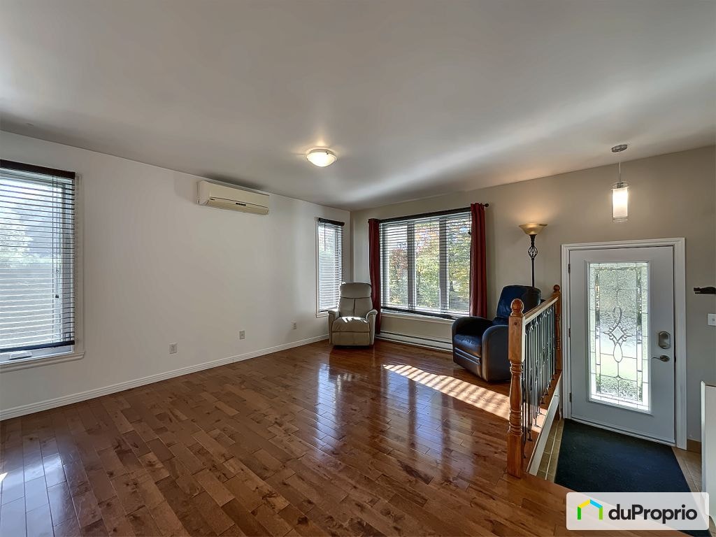 $479,500 - Bungalow for sale in Drummondville (St-Nicéphore) — photo 3