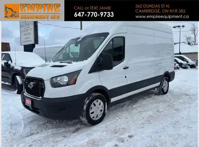 ONE OWNER - 3.5L 6CYL - AUTO - REAR WHEEL DRIVE - A/C - CRUISE CONTROL - AM/FM - POWER WINDOWS - POW...