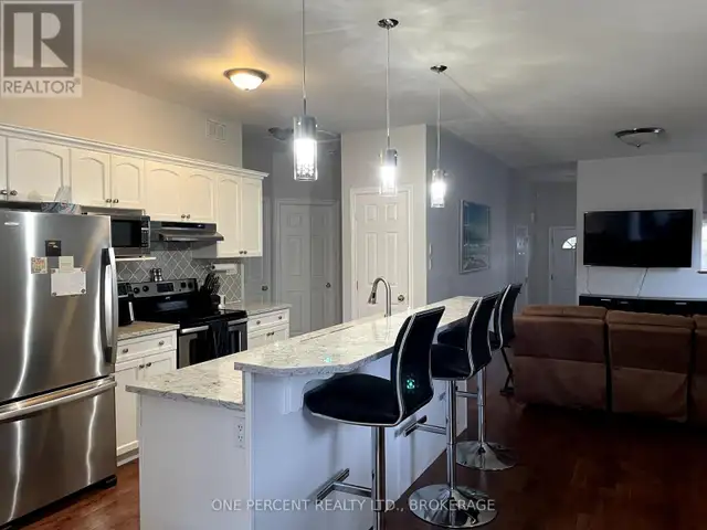 135 SPEERS BOULEVARD Loyalist (Amherstview), Ontario62863792480257123