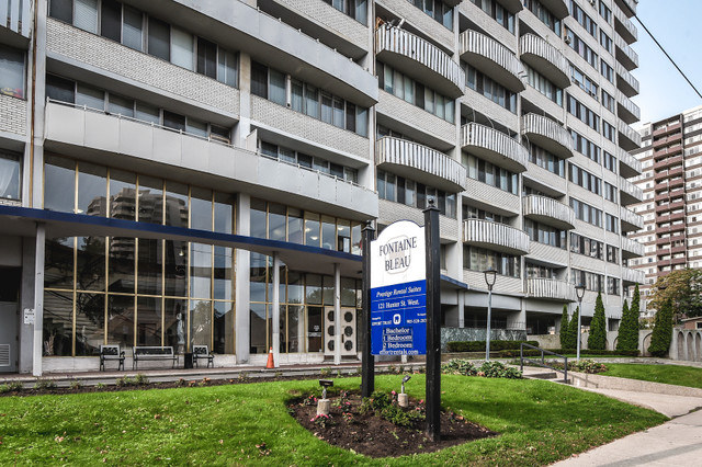 Fontainebleau Apartments - Junior 1 Bedroom - No Balcony Apartme in Long Term Rentals in Hamilton