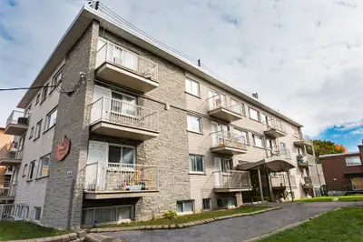 APPARTEMENT 2 1/2 À LOUER MONTRÉAL - RÉNOVÉ, CHAUFFÉ
