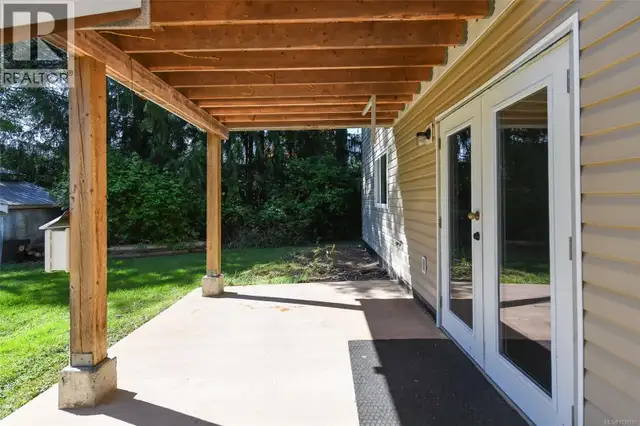 1804 Little River Rd Comox, British Columbia in Houses for Sale in Comox / Courtenay / Cumberland - Image 13