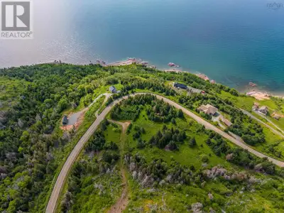 A stunning 4.5 acre parcel of land in Ballantynes Cove. This property is located high above St. Geor...