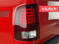 1 OWNER / Auto Dimming Rearview Mirror, Front Heated Seats, Climate Control and more! Clutch is the... (image 9)