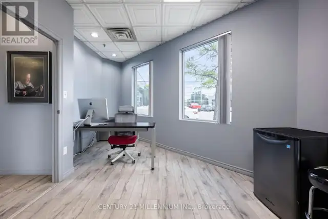 18 - 2355 DERRY ROAD E Mississauga (Northeast), Ontario in Commercial & Office Space for Sale in Mississauga / Peel Region - Image 26