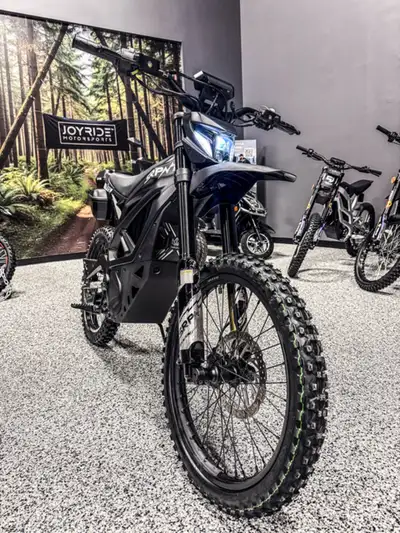 This isnt a beginner electric dirt bike, and its not built to be gentle. The SRPNT X3 is a full-powe...