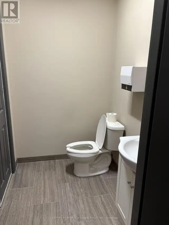 14 - 595 CITYVIEW BOULEVARD Vaughan (Vellore Village), Ontario in Commercial & Office Space for Rent in Markham / York Region - Image 10