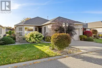 Welcome to the Beautiful gated community of Balmoral. Extra large 2 bedroom and den, 9 foot ceilings...