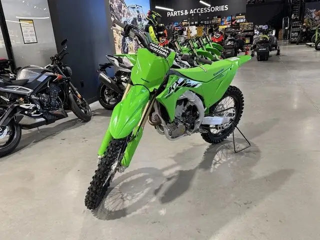 2025 Kawasaki KX 250 in Dirt Bikes & Motocross in Saskatoon - Image 7