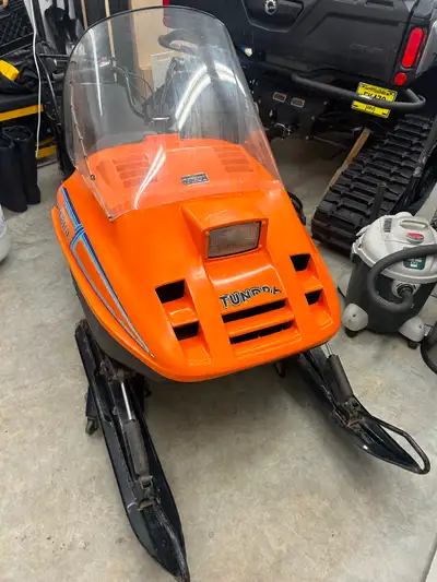 I have for sale a 1989 Ski-Doo Tundra 250 long track. Great sled for trapping, ice fishing or just r...