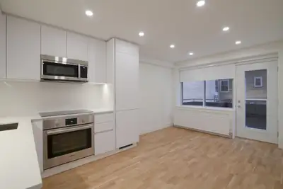 fully renovated 4 1/2 for rent in Monkland, NDG - ID 587