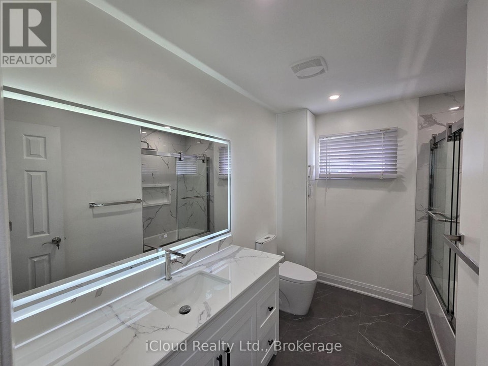 UPPER - 2636 CRYSTALBURN AVENUE Mississauga (Cooksville), Ontari 3