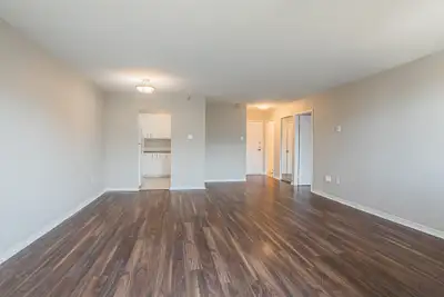 Apartment for rent in Montreal/Saint-Laurent STOVE AND REFRIGERATOR INCLUDED! 55 LAFRAMBOISE is a mo...