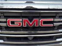Selkirk GM Chevrolet Buick GMC Engine: V6 Cylinder Engine 3.6L L/100Km City: 12.6 L/100Km Hwy: 9.2 S... (image 7)