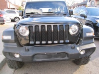 AUTOMATIC. FINISHED IN BLACK WITH BLACK INTERIOR. ALLOY WHEELS,BACK UP CAMERA, PUSH BUTTON START. SO... (image 5)