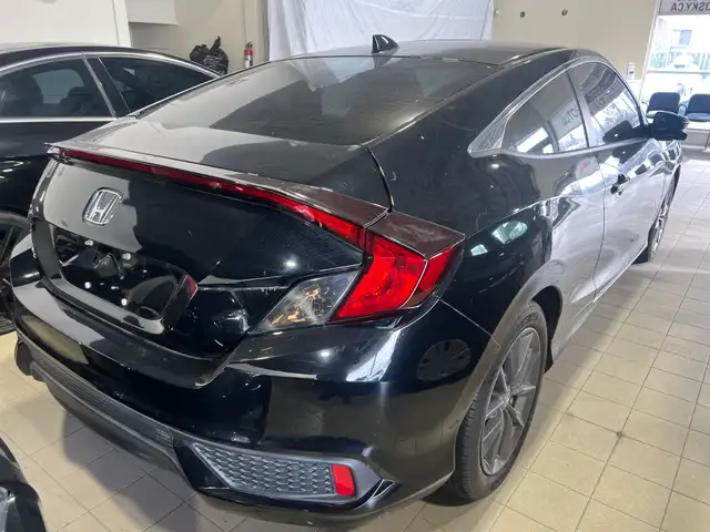 2019 Honda Civic Coupe in Cars & Trucks in City of Montréal - Image 5