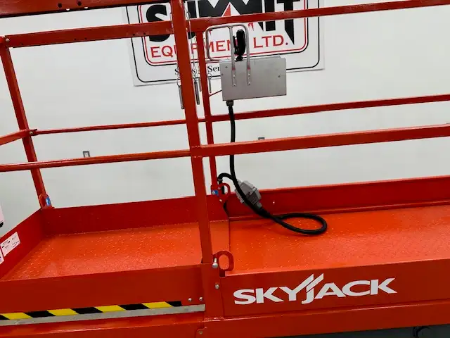 2017 Skyjack SJ3219 Electric Scissor Lift in Heavy Equipment in Hamilton - Image 16
