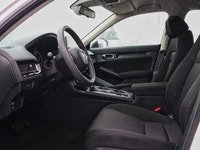 Low Mileage, Android Auto, Heated Seats, Apple CarPlay, Remote Start, Traffic Sign Recognition! With... (image 6)