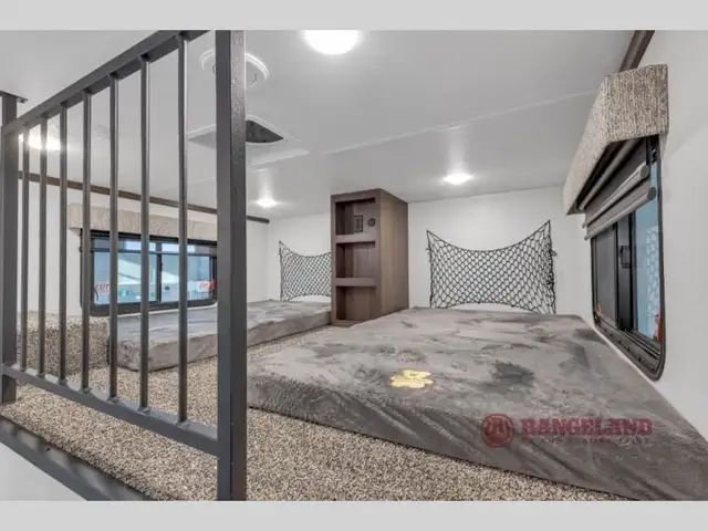 2025 Forest River RV Cedar Creek Cottage 40CBK in Travel Trailers & Campers in Red Deer - Image 17