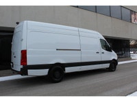 ONLY 31,000 KM , YES , ONLY 31,000 KM!!! 2020 MERCEDES SPRINTER 2500 -- 170 FULL SIZE -- HIGH ROOF -... (image 7)