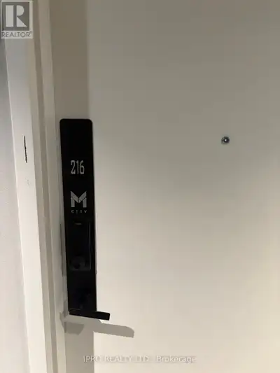 216 - 3883 QUARTZ ROAD Mississauga (City Centre), Ontario