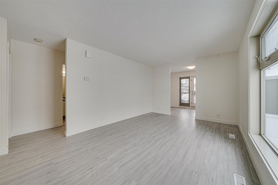 Central Heights Townhomes I - 2 Bedroom Townhouse House for Rent 2